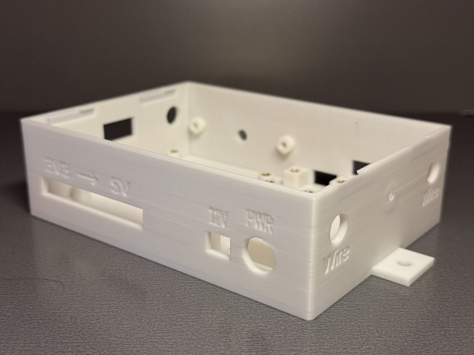 Command-GP 30 White opposite side opening face