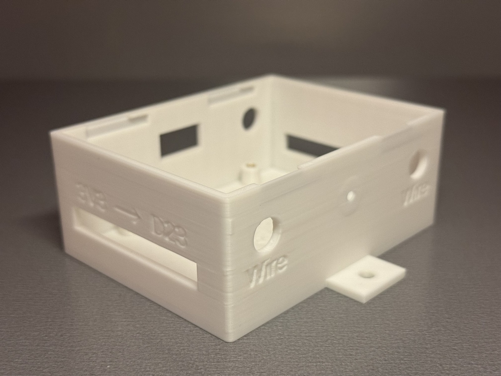 Scout 30 White additional angled enclosure view